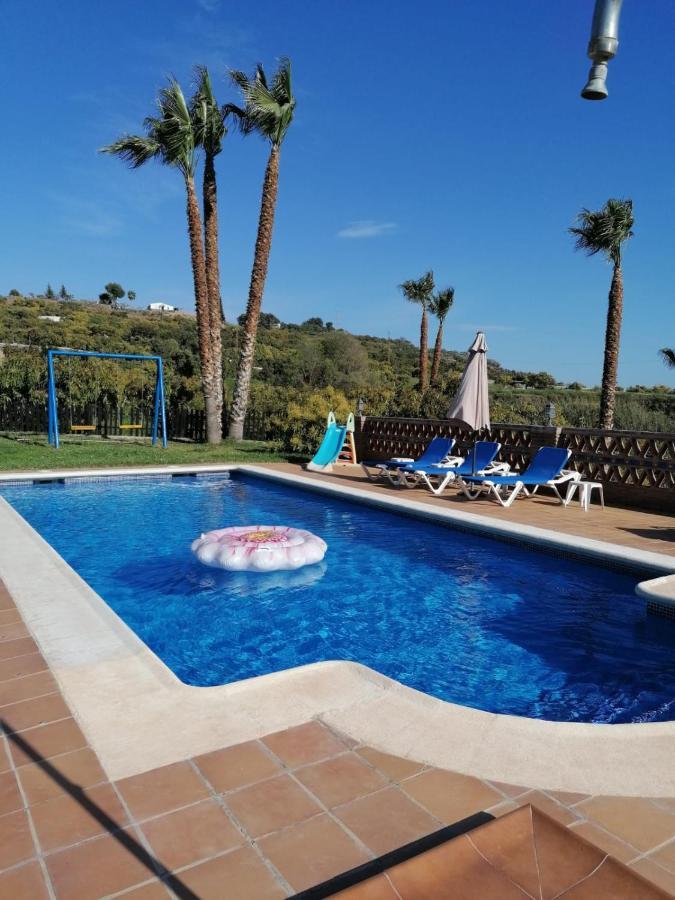 פריחיליאנה Los Ninos Villa/Country House מראה חיצוני תמונה