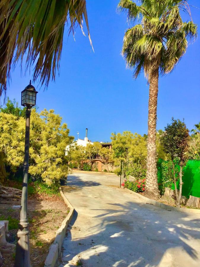 פריחיליאנה Los Ninos Villa/Country House מראה חיצוני תמונה