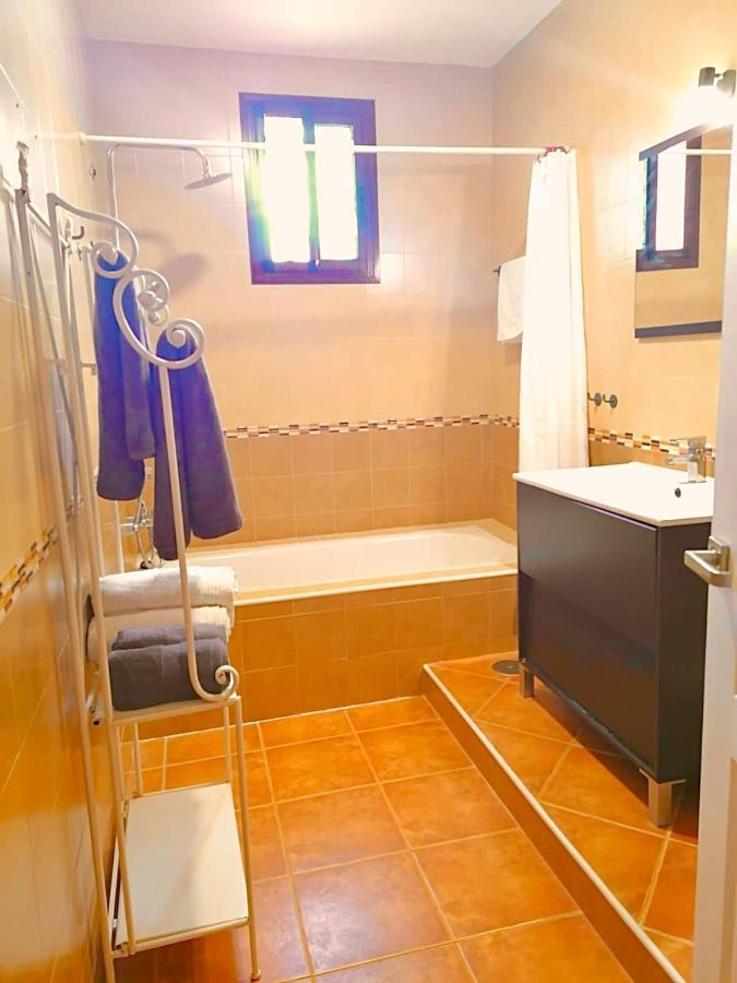פריחיליאנה Los Ninos Villa/Country House מראה חיצוני תמונה