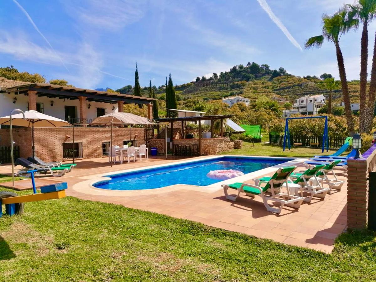 פריחיליאנה Los Ninos Villa/Country House מראה חיצוני תמונה