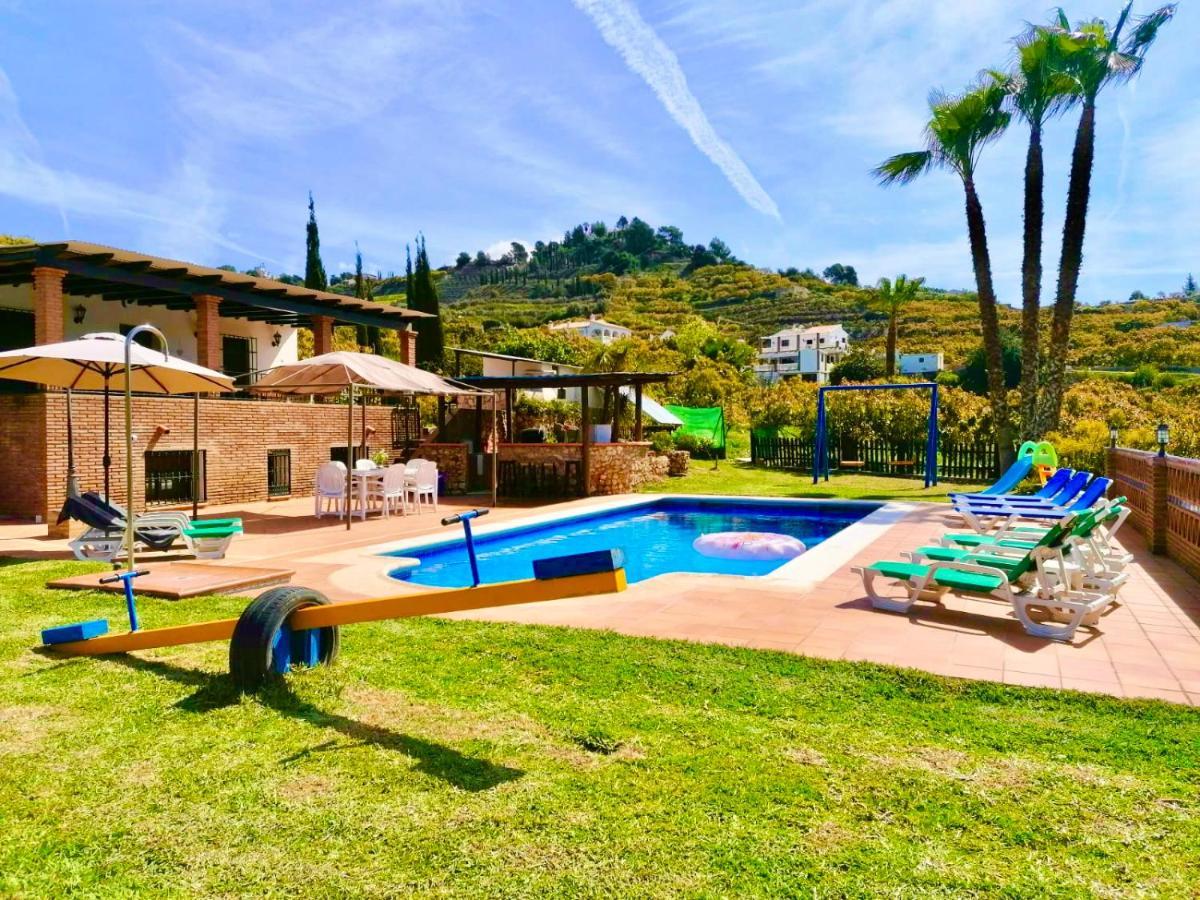 פריחיליאנה Los Ninos Villa/Country House מראה חיצוני תמונה